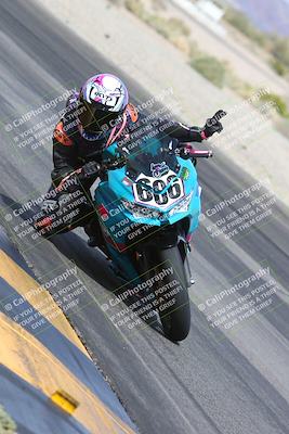 media/Mar-10-2024-SoCal Trackdays (Sun) [[6228d7c590]]/12-Turn 14 Inside (145pm)/